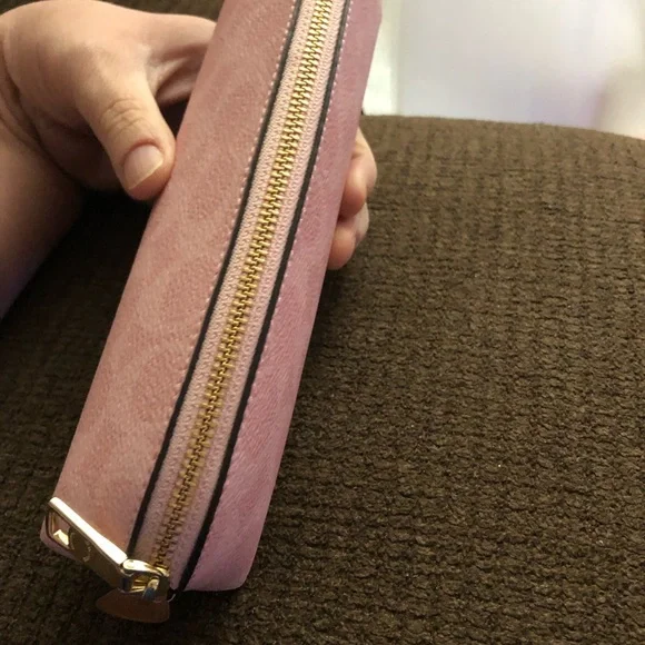 Coach powder pink pencil case - Picture 2 of 6